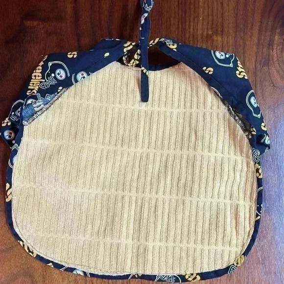 Pittsburgh Steelers bib. - Picture 5 of 6